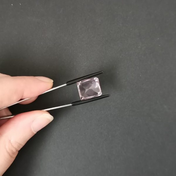 a photo of the pavilion of the purple amethyst rectangle against a black background