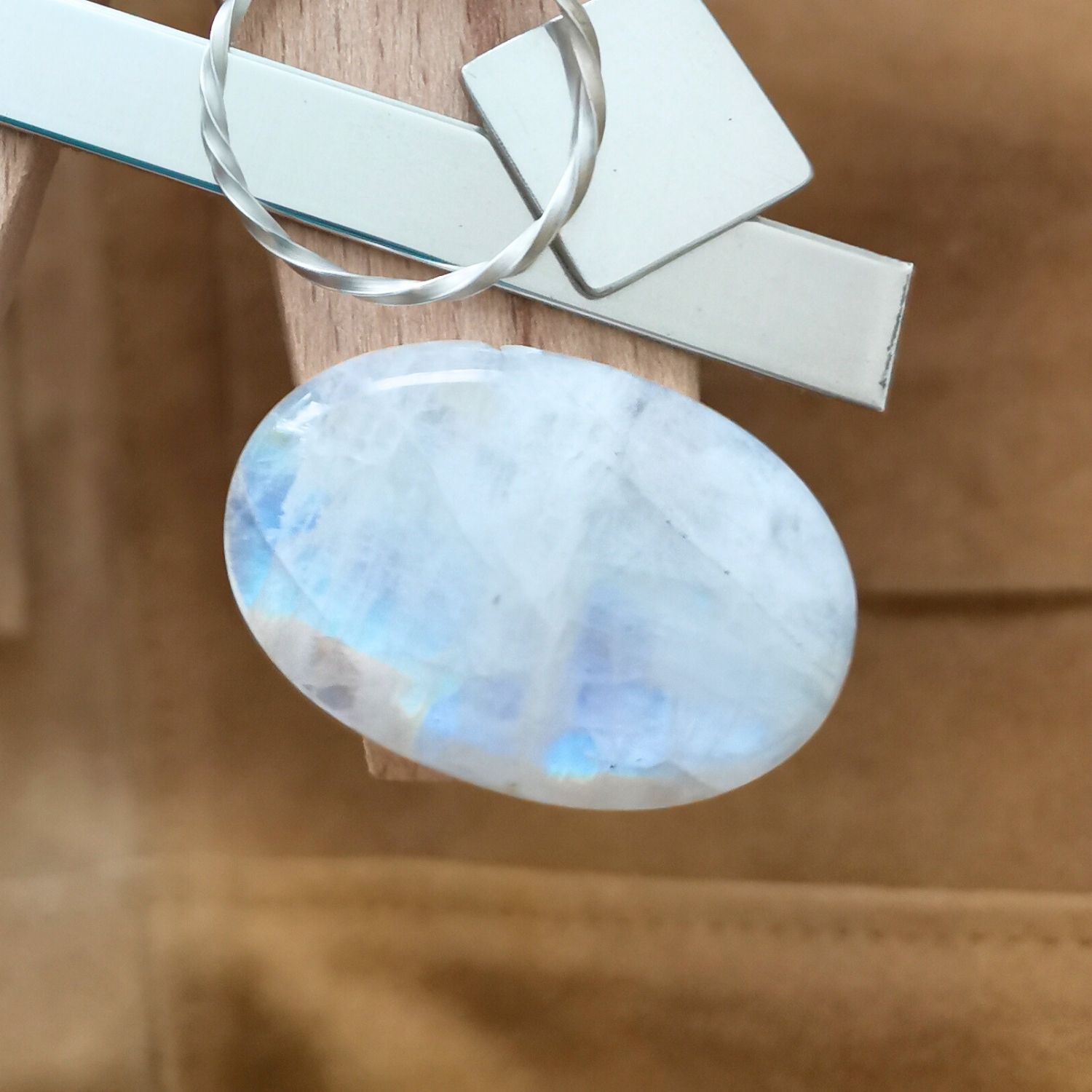 Oval Moonstone Cabochon – 30mm by 20mm - 31.48 ct