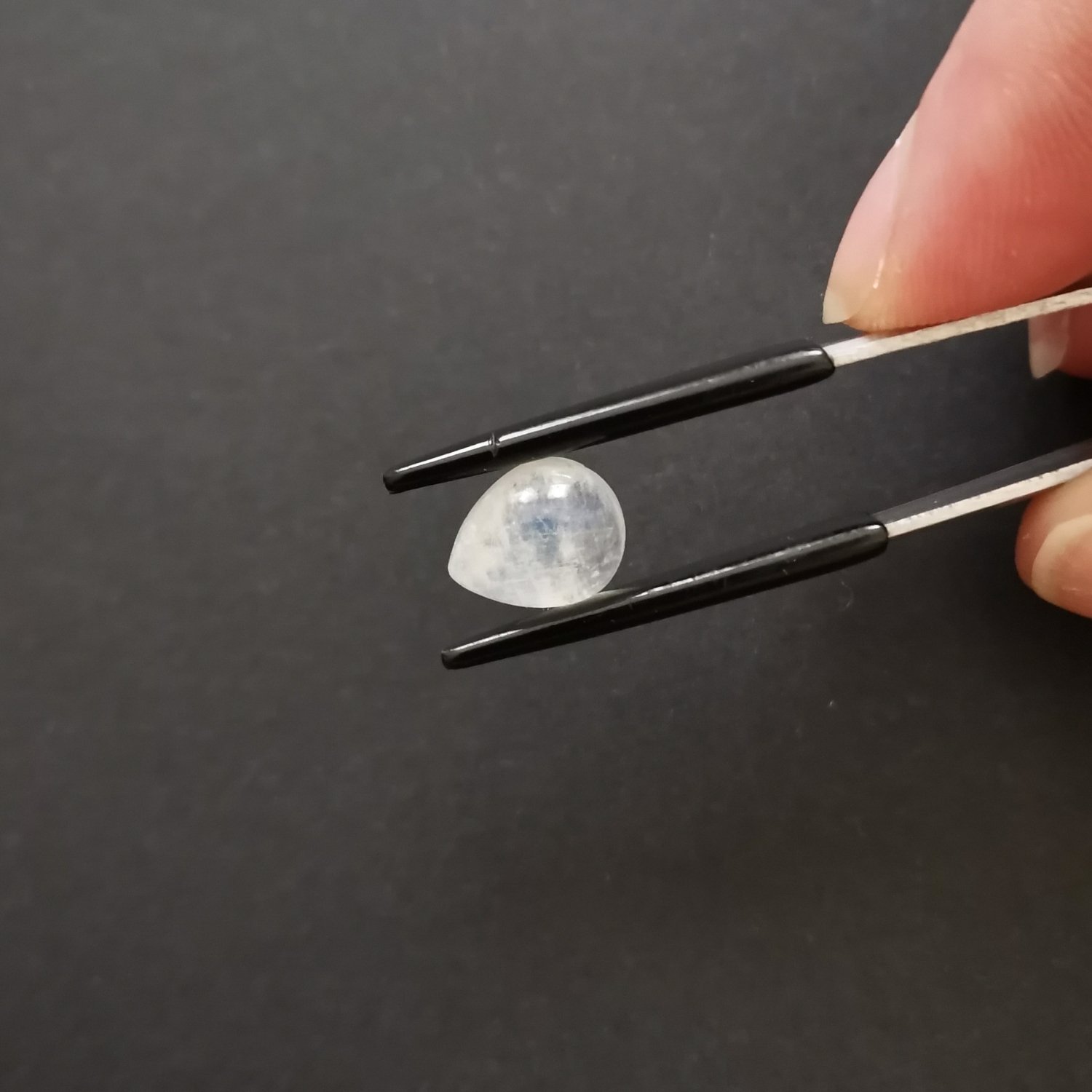 Teardrop Moonstone Cabochon – 10mm by 8mm - 2.53 ct - Image 2