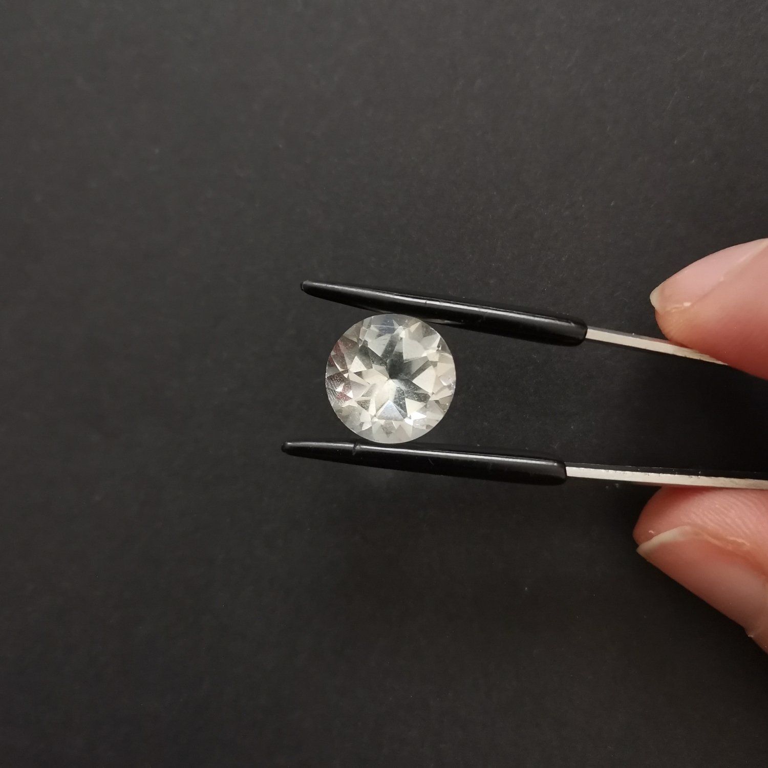 Clear Quartz Round - 11.1mm - Image 2