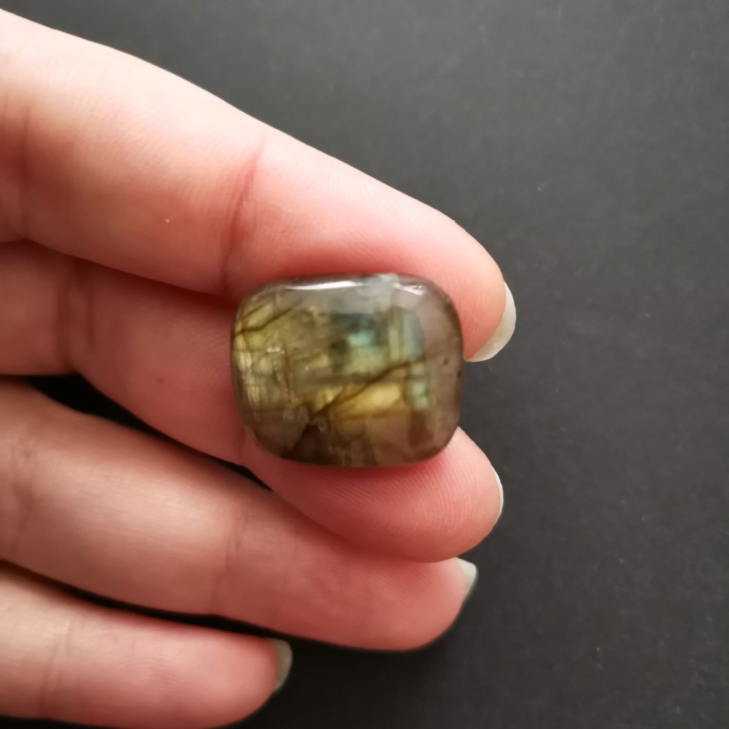 Rectangle Labradorite Cabochon - 20.2 mm by 16.6 mm - Image 4