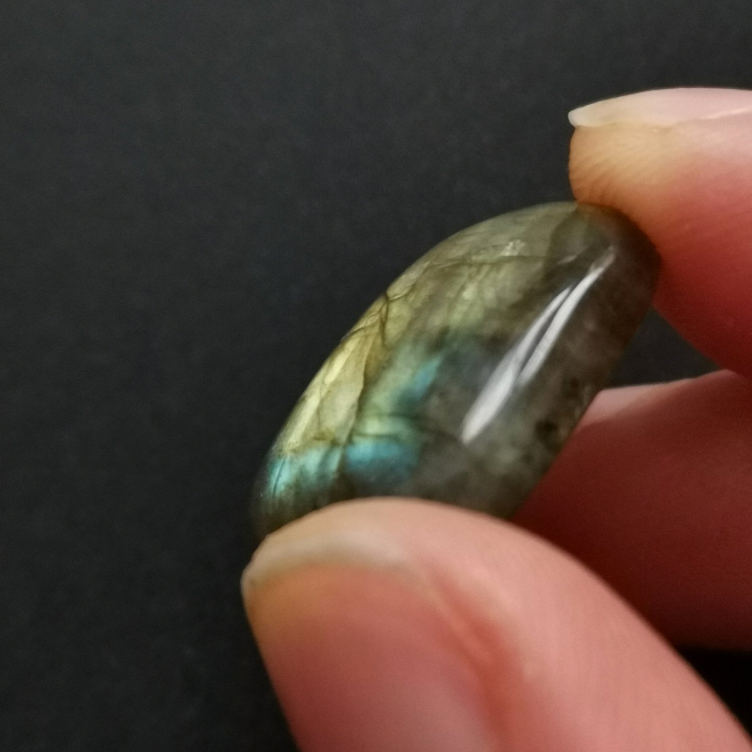 Rectangle Labradorite Cabochon - 20.2 mm by 16.6 mm - Image 5
