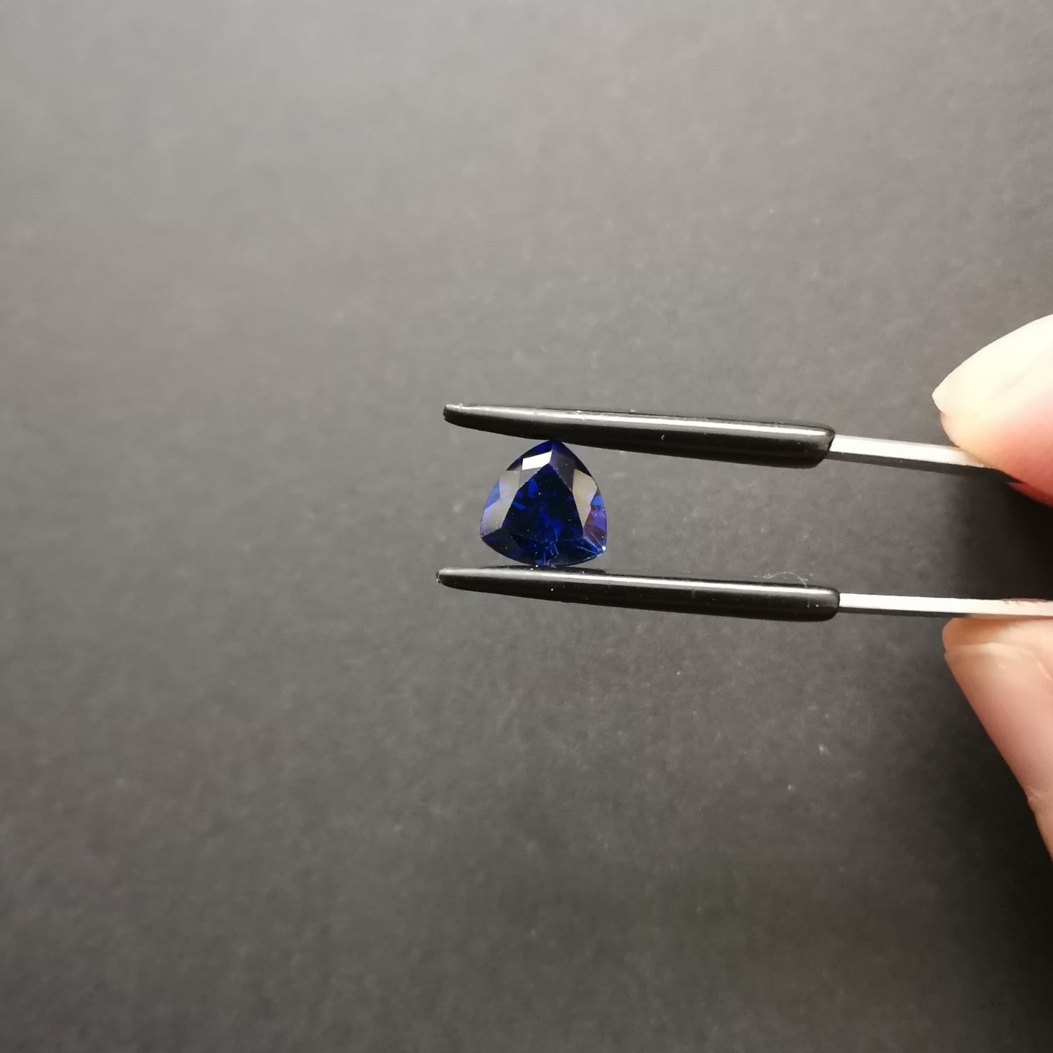 Lab Grown Blue Sapphire Triangle – 8mm - Image 2