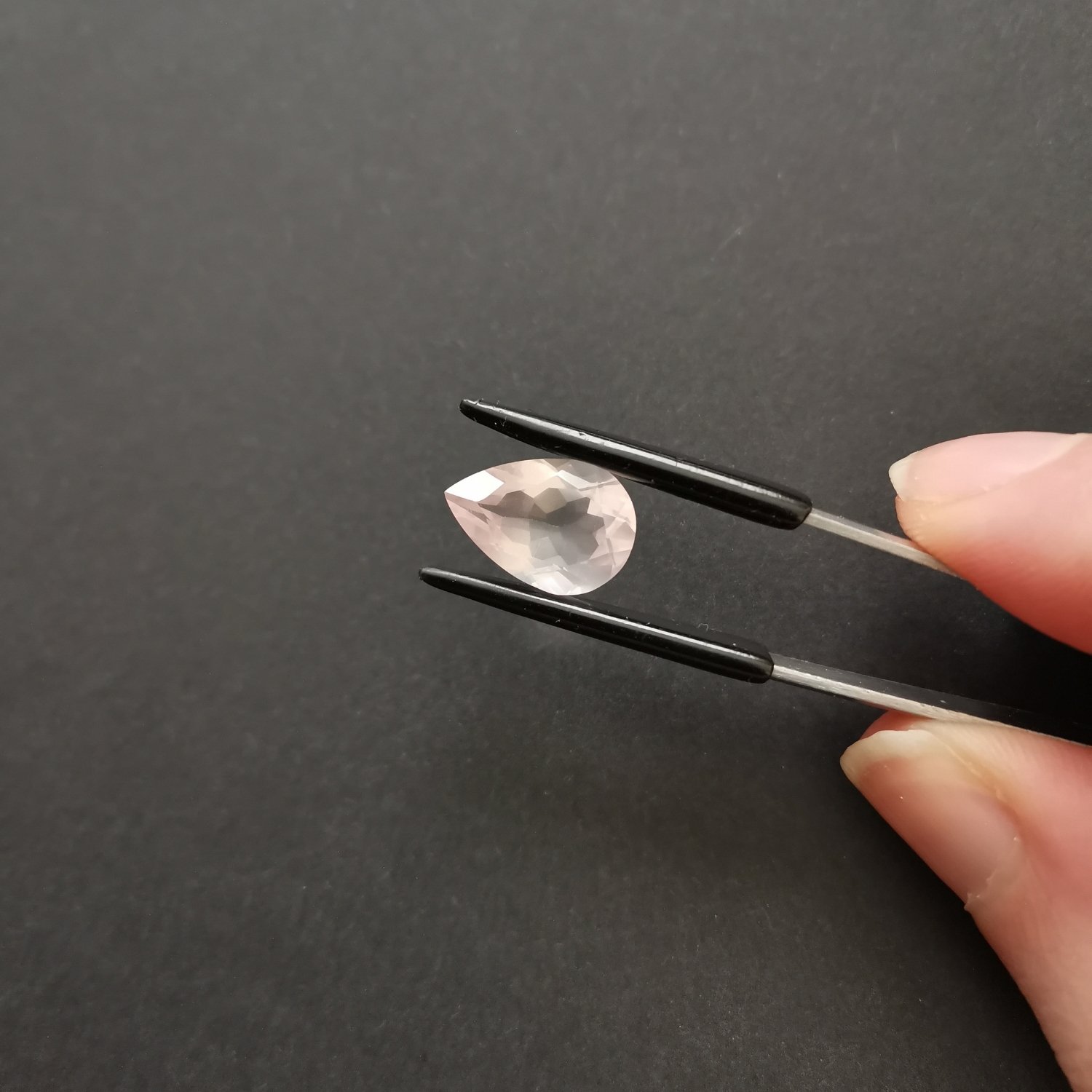 Rose Quartz Teardrop - 13.1mm by 9.1mm - Image 2