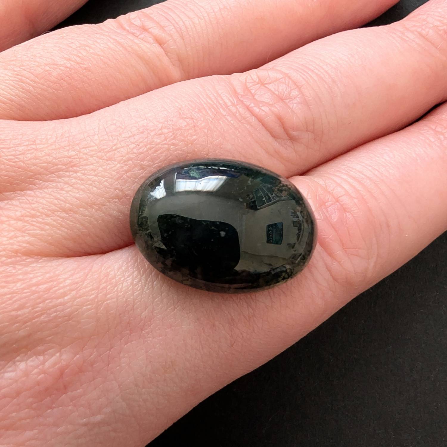 Moss Agate Oval Cabochon - 23.3mm by 16.7mm - Image 4