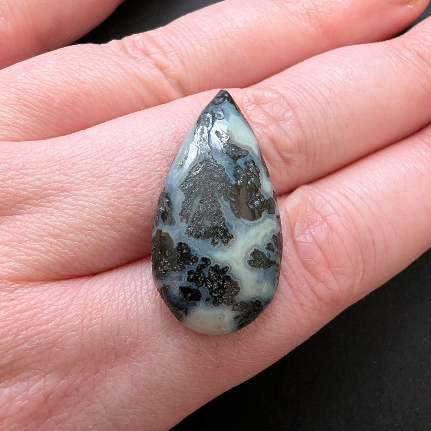 Dendritic Agate Cabochon - 31.8mm by 16.7mm - Image 4