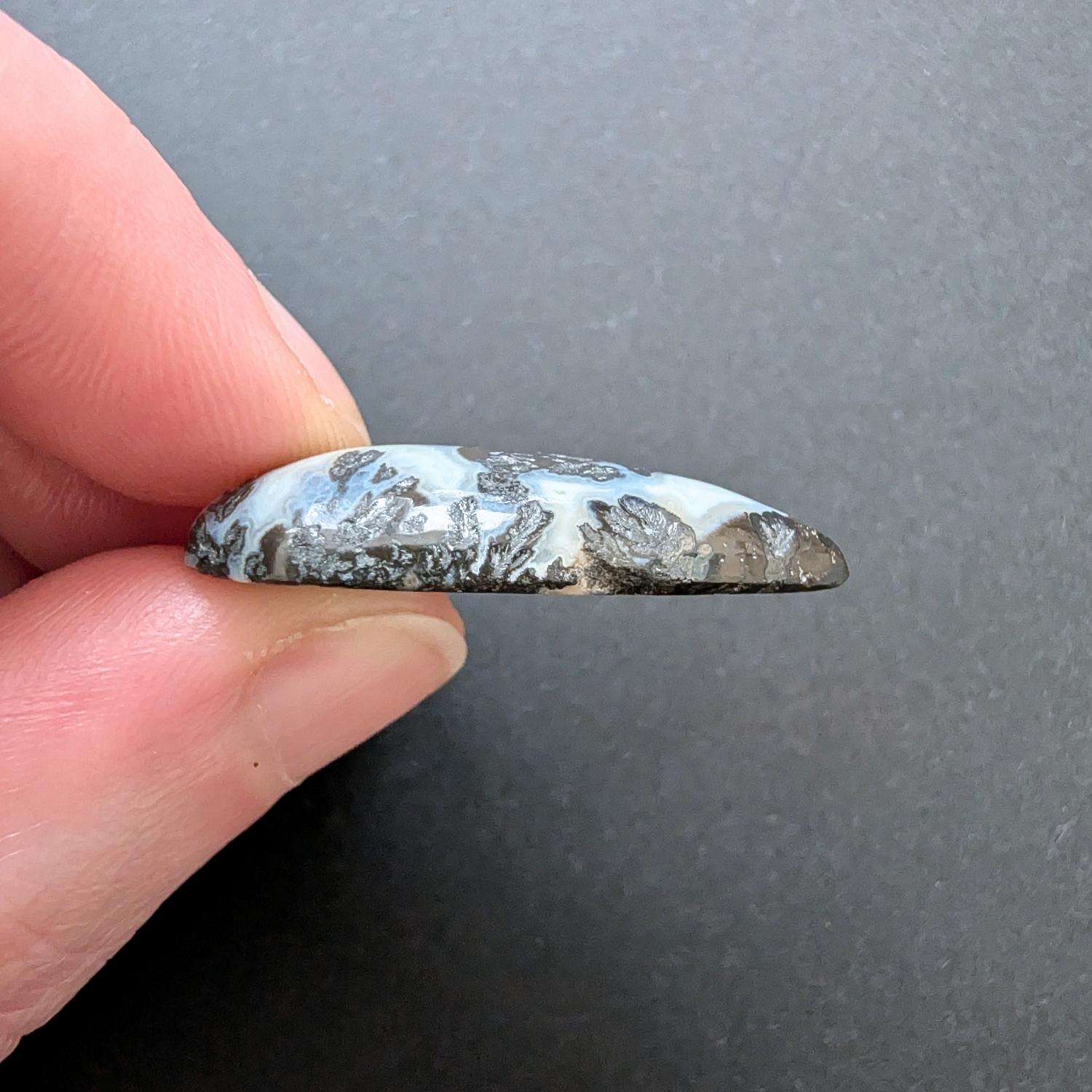 Dendritic Agate Cabochon - 31.8mm by 16.7mm - Image 5