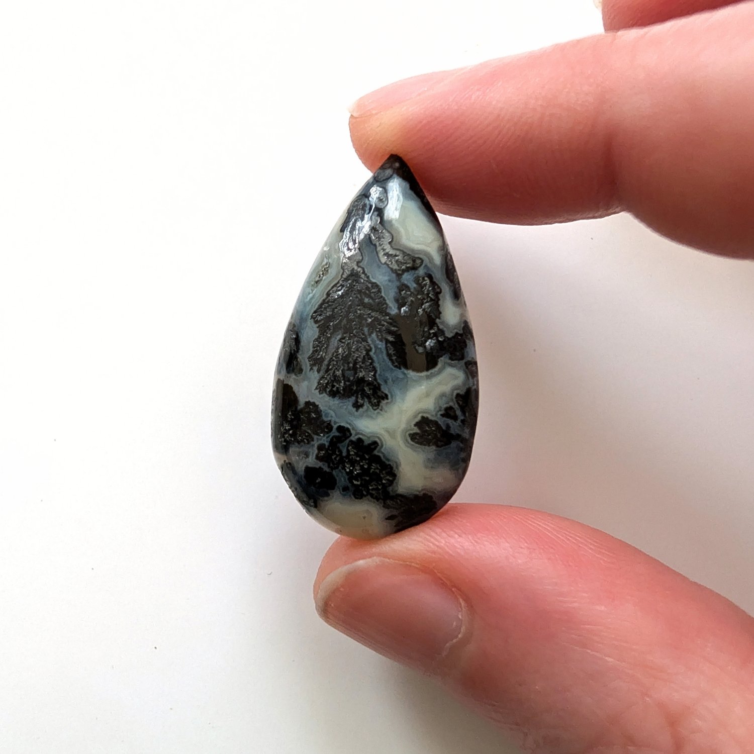 Dendritic Agate Cabochon - 31.8mm by 16.7mm - Image 3