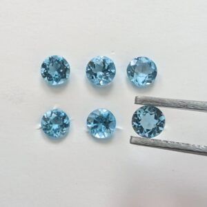 6 x Swiss Blue Topaz Rounds - Between 3.9mm and 4.1mm in size