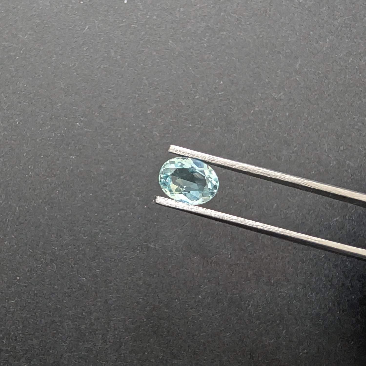 Aquamarine Oval - 7.9mm by 6.1mm - Image 2