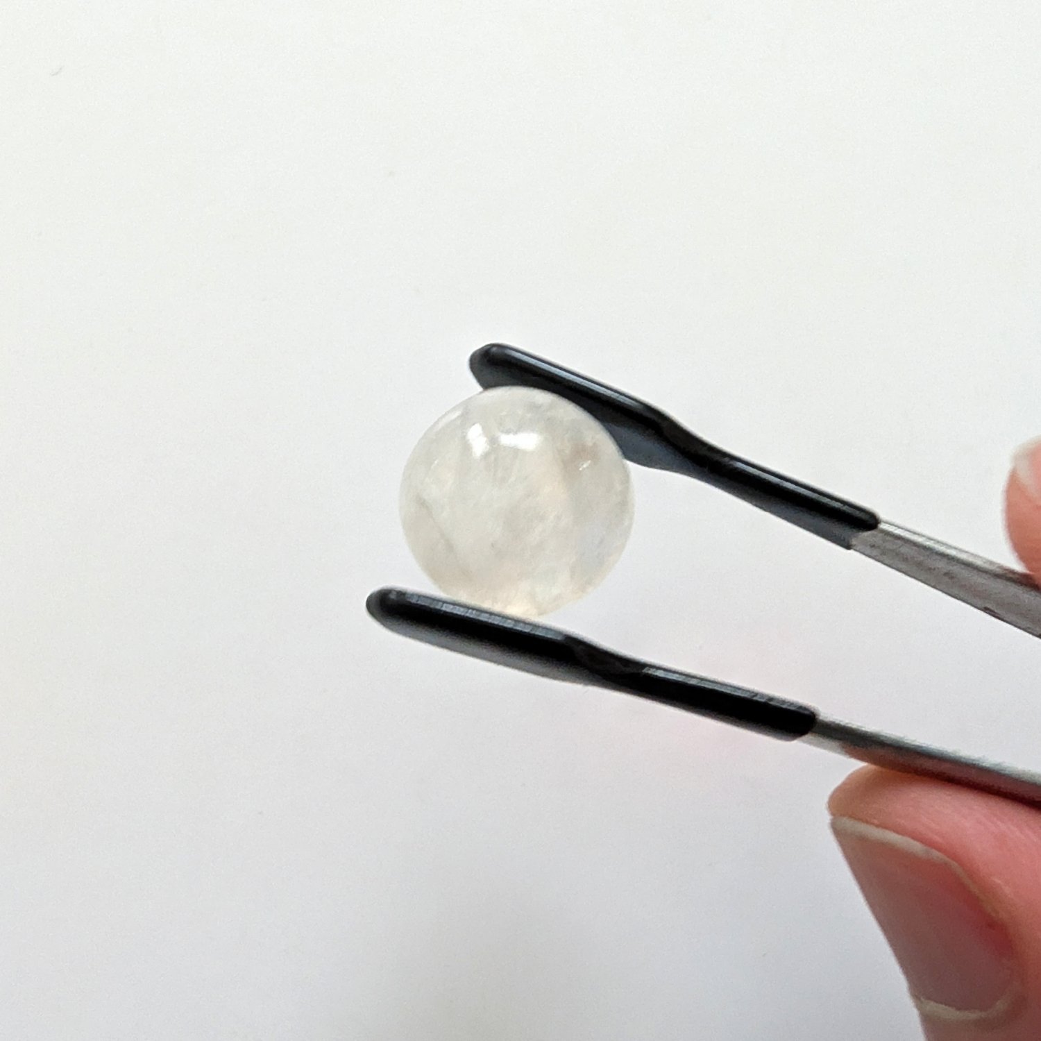 Moonstone Cabochon Round - 13.3mm - Image 2