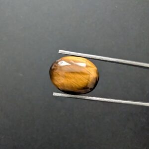Tigers Eye Cabochon Oval - 15.6mm by 11.9mm