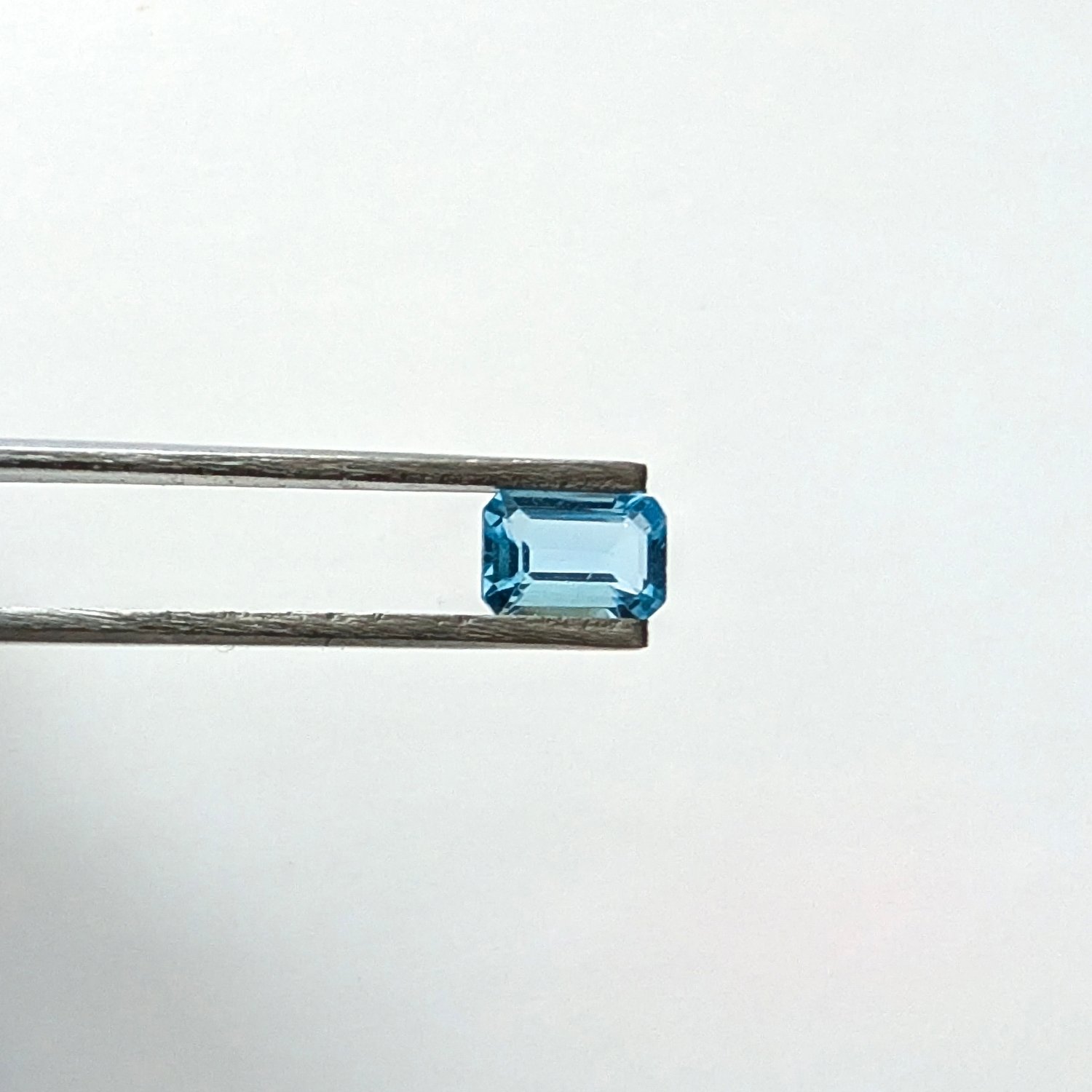 Swiss Blue Topaz Rectangle - 6.1mm by 4.2mm