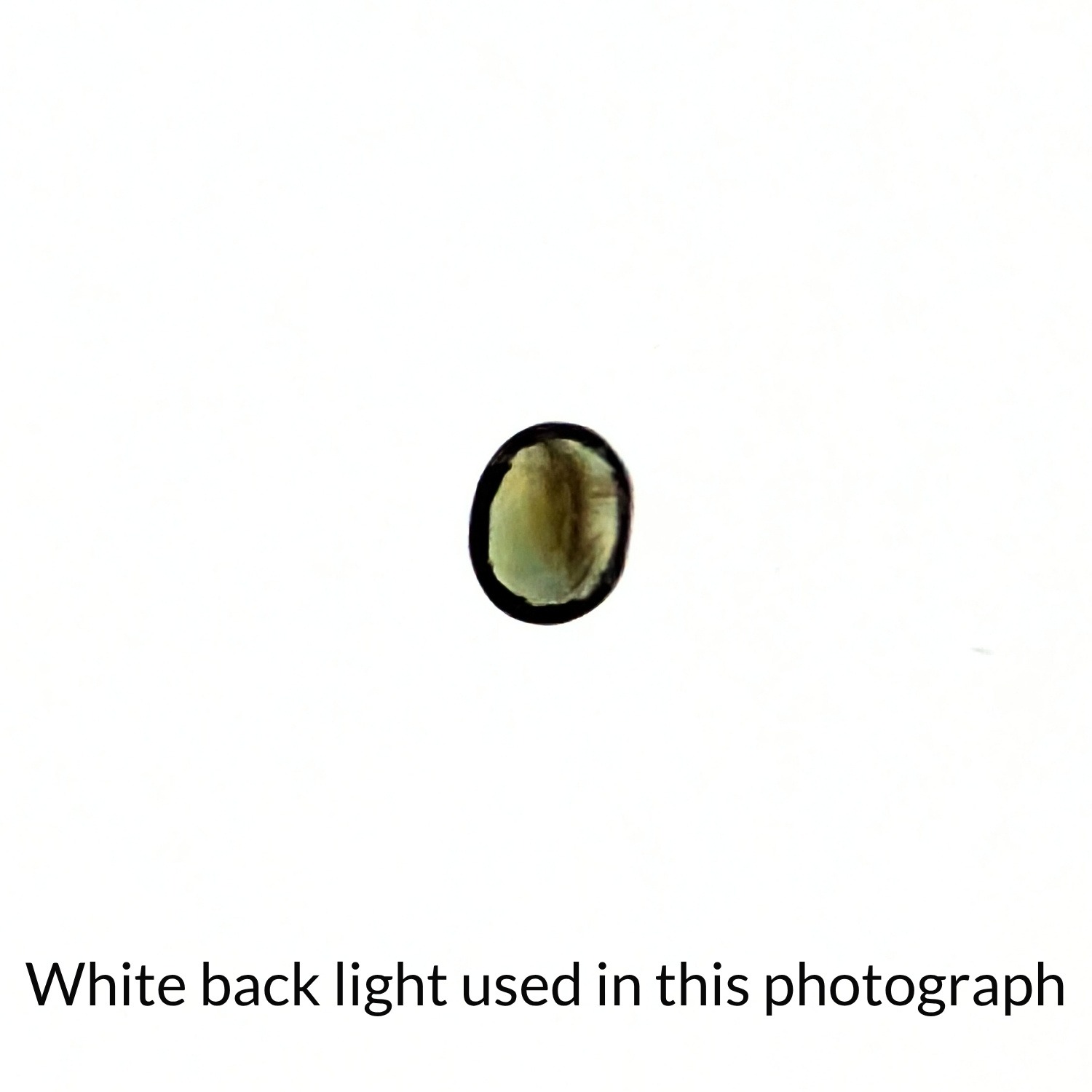 Green Sapphire Oval - 5.0mm by 3.9mm - Image 5