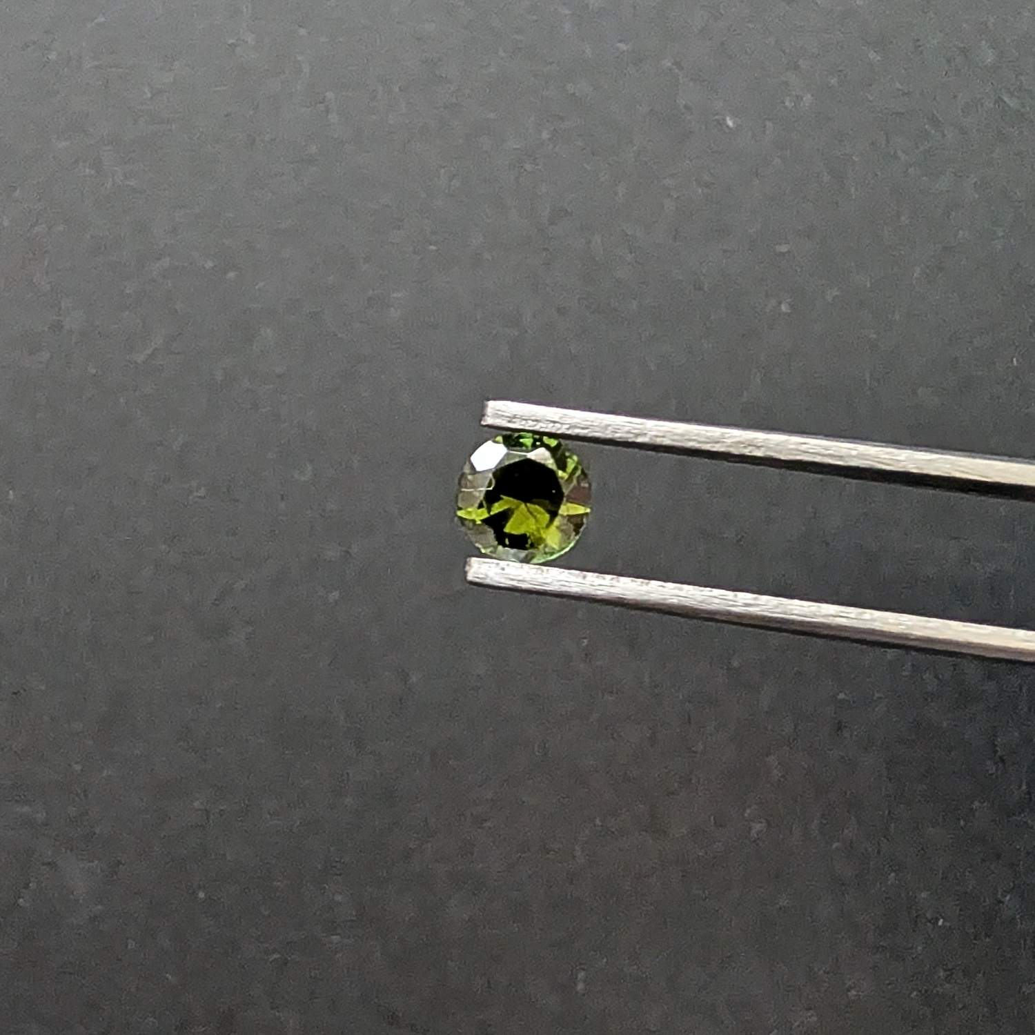 Green Tourmaline Round - 5.2mm
