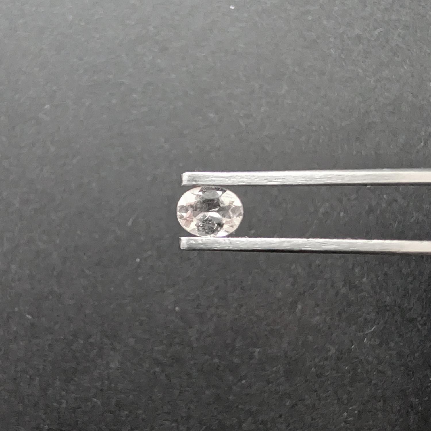 Goshenite Oval - 5.1mm by 4.1mm