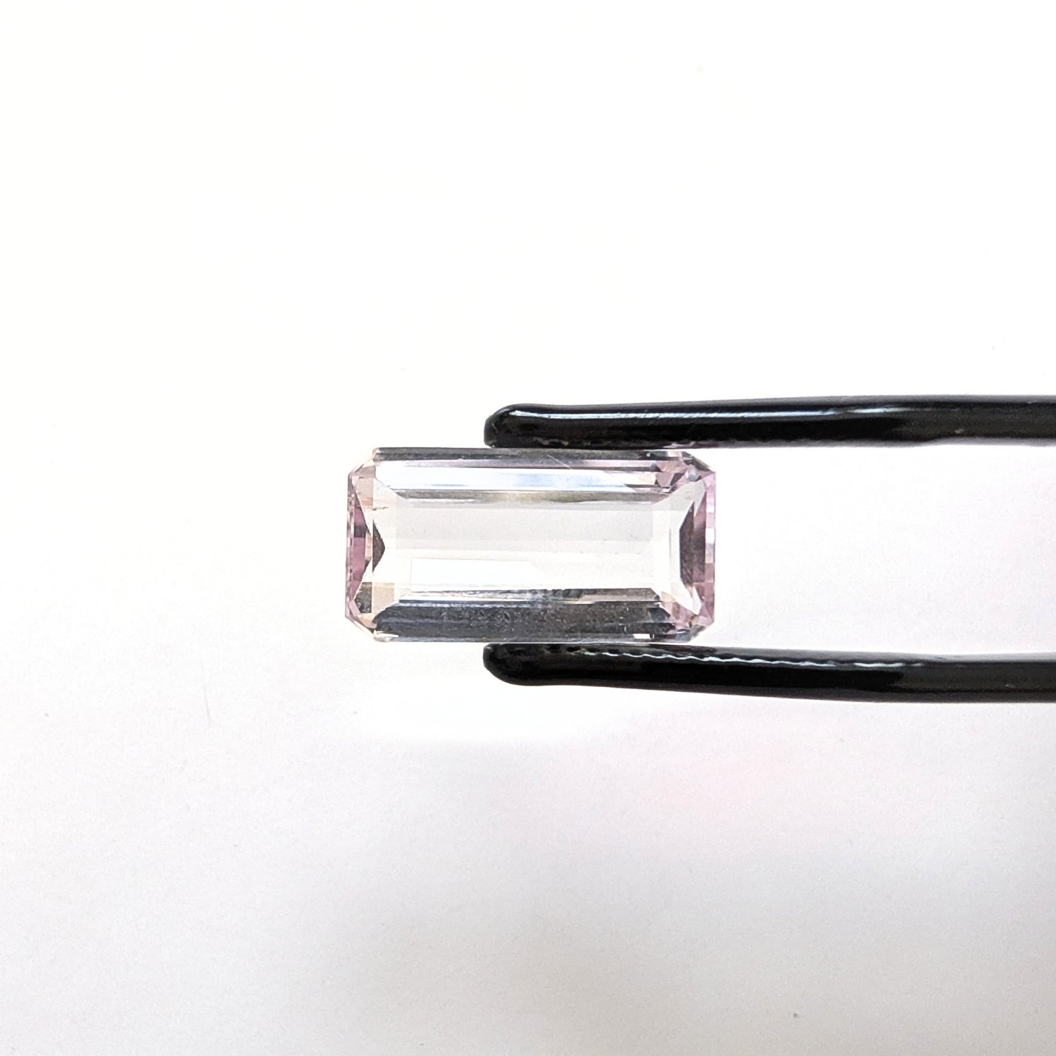 Kunzite Rectangle - 16.0mm by 8.4mm - Image 2