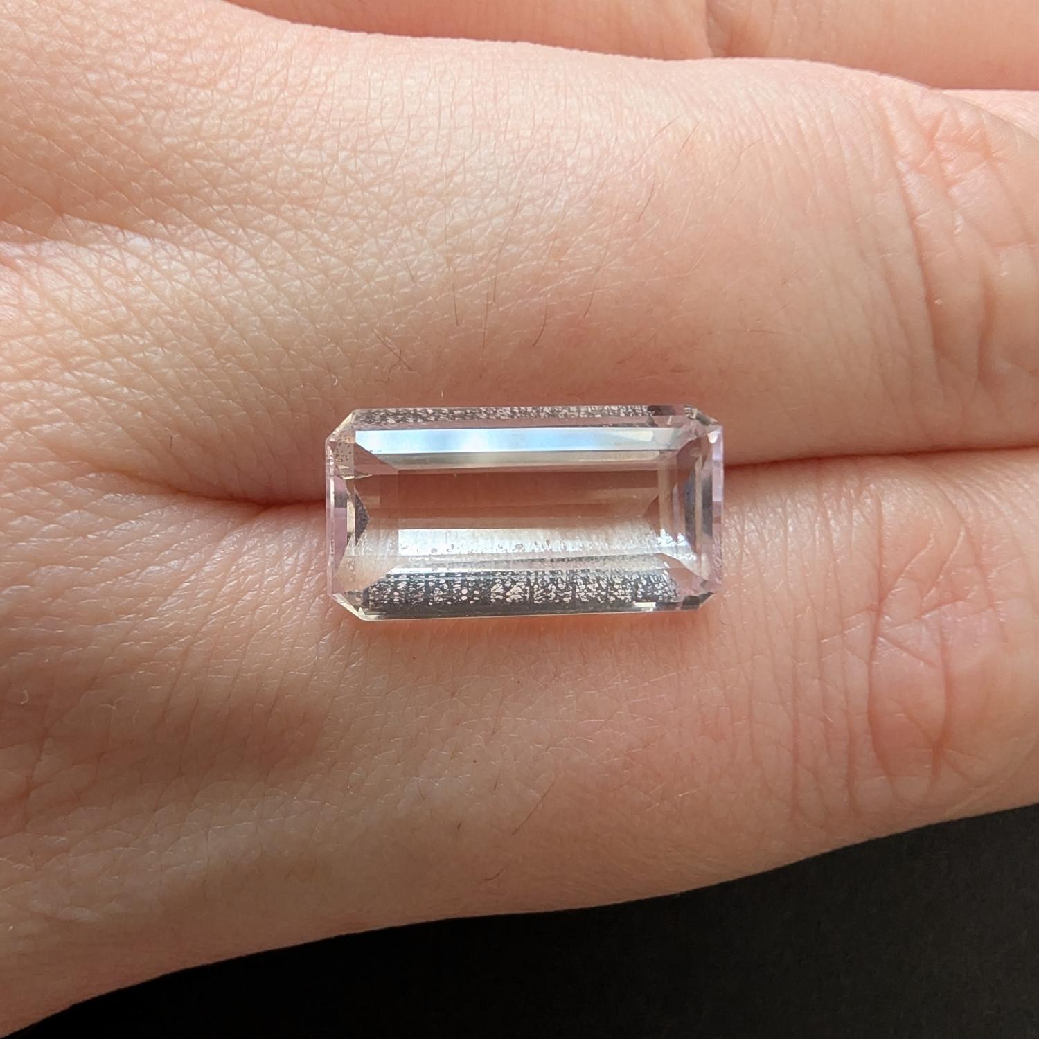 Kunzite Rectangle - 16.0mm by 8.4mm - Image 3
