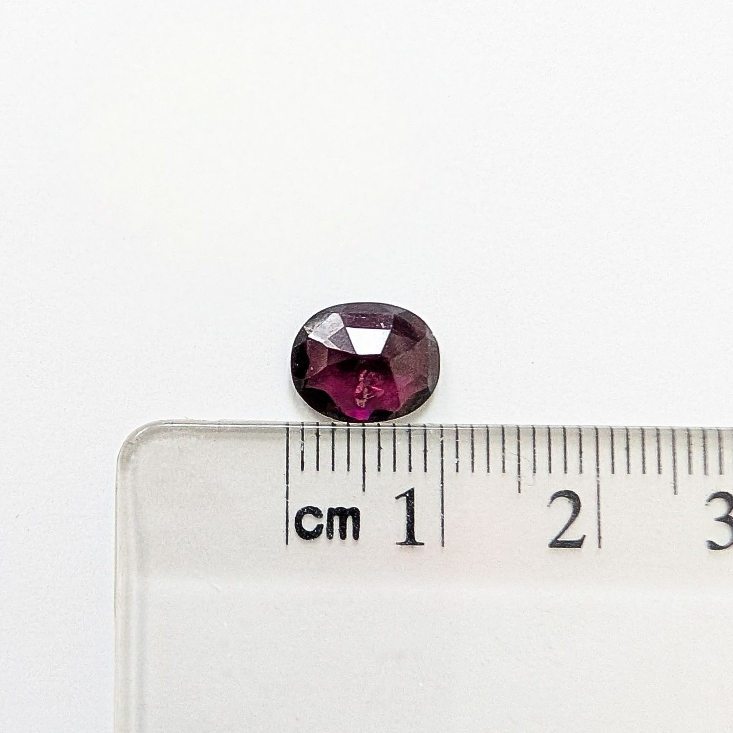 Purple Rhodolite Garnet Oval - 9.7mm by 7.8mm - Image 3