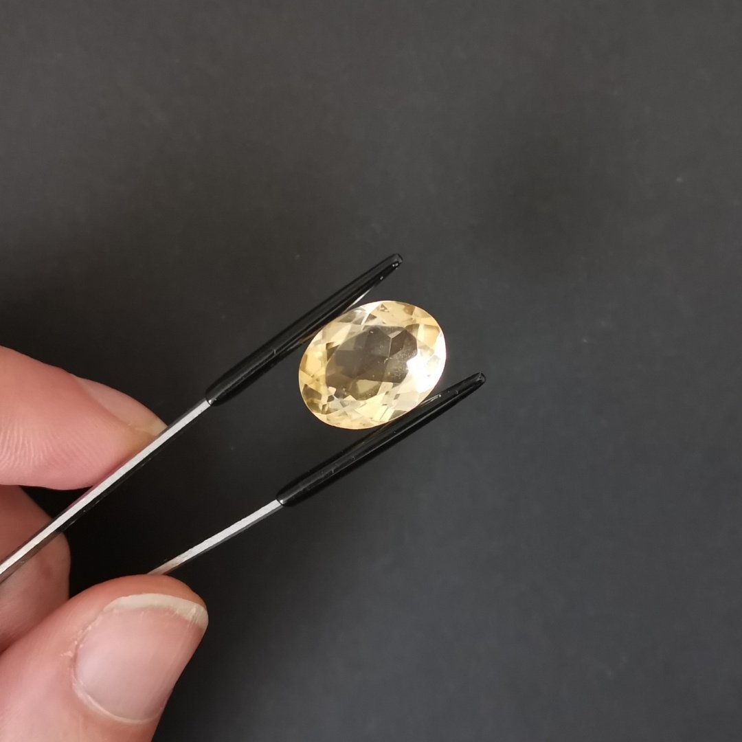 Yellow Citrine Oval - 16mm by 12mm