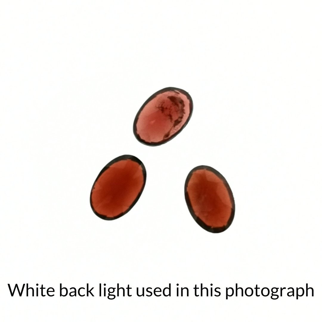 3 x Red arnet Ovals - 6mm by 4mm - Image 4