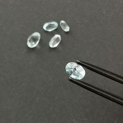 5 x Sky Blue Topaz Oval Gemstones