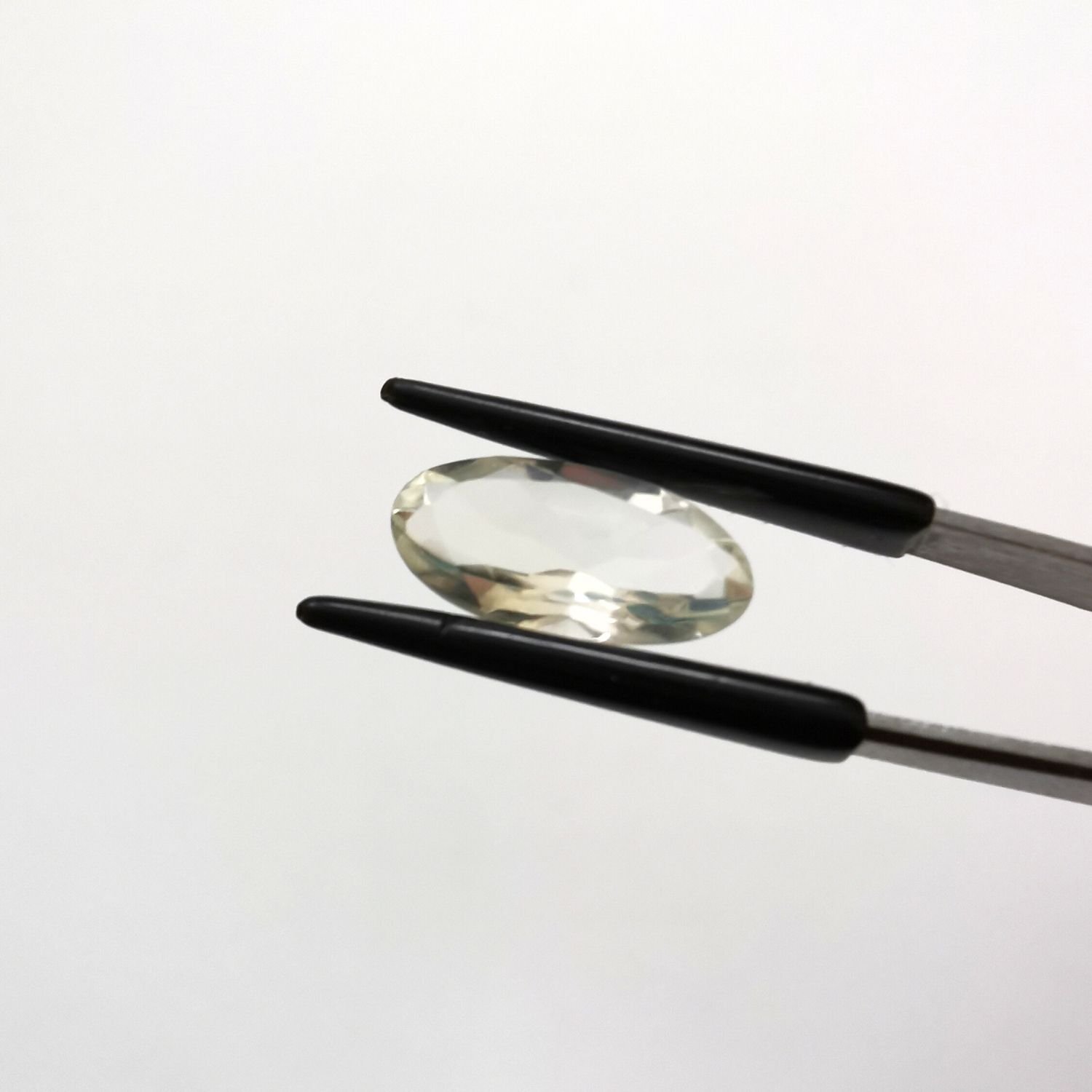 Pale Citrine Oval - 16.2mm by 8mm - Image 2