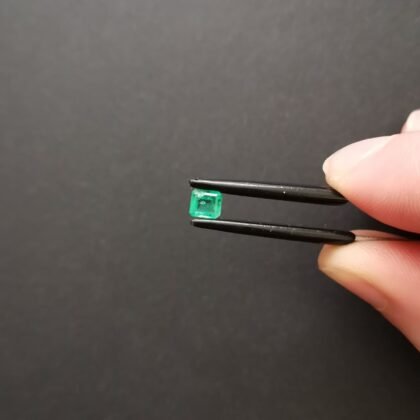 Emerald Rectangle - 4.6mm by 4.2mm