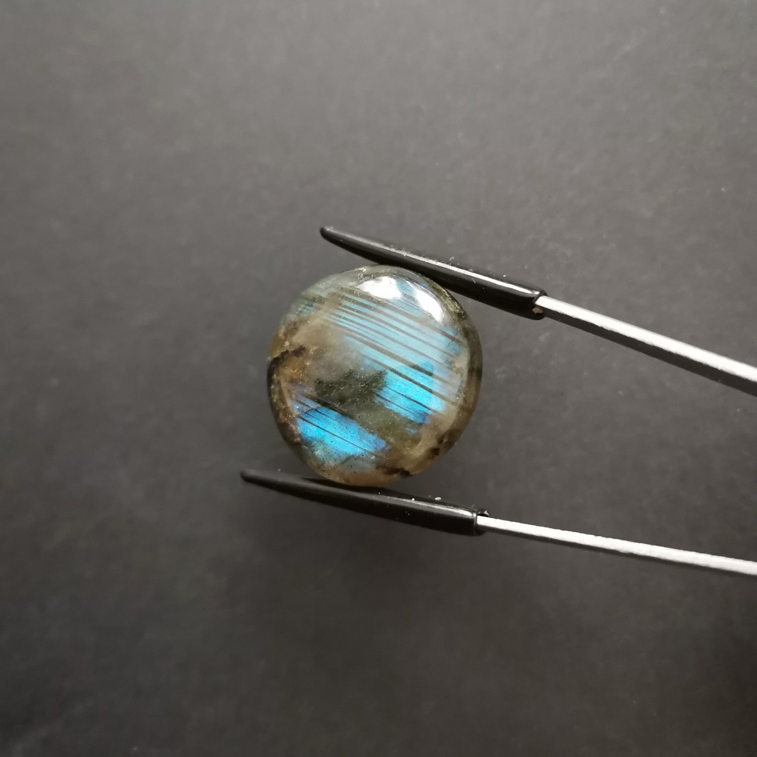 Round Labradorite Cabochon - 20.5 mm