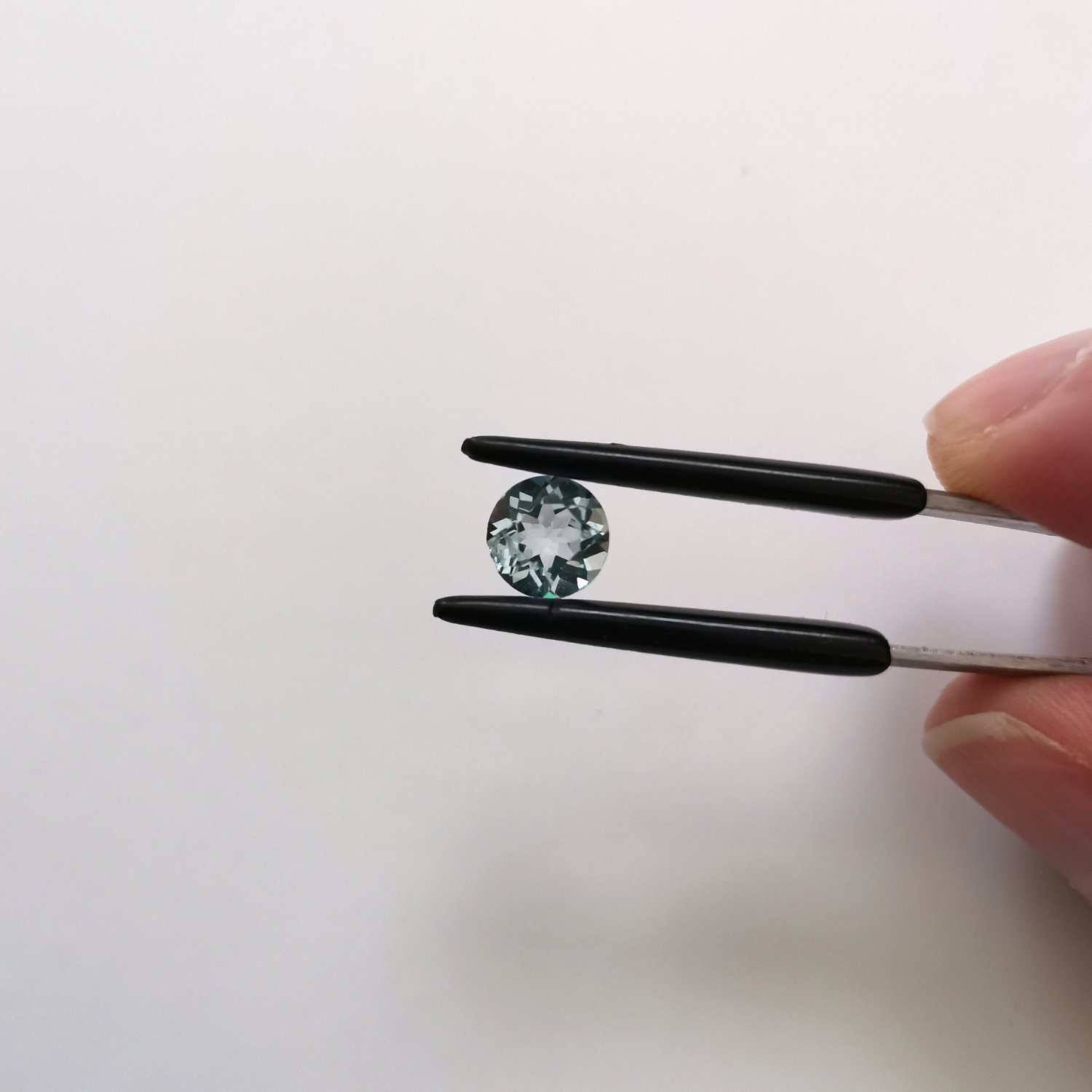 Sky Blue Topaz Round - 6.6mm