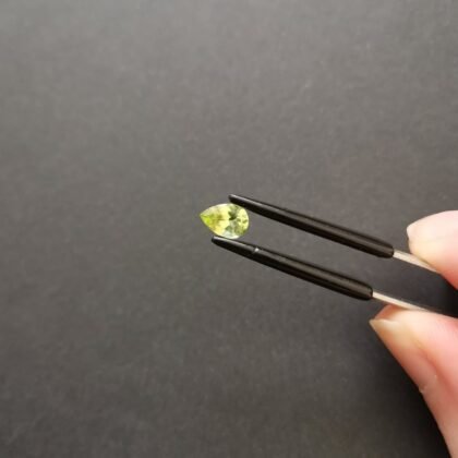 Peridot Teardrop - 6.9mm by 4.9mm