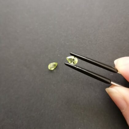 2 x Peridot Teardrops - 5.9mm by 4mm
