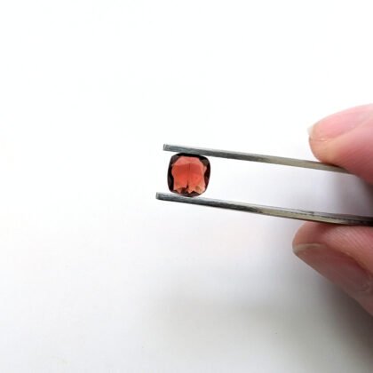 Red Pyrope Garnet Square - 6.2mm