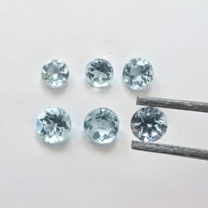 6 x Sky Blue Topaz Rounds