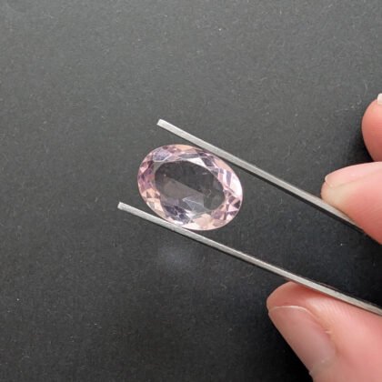Pale Amethyst Oval - 16mm by 11.9mm