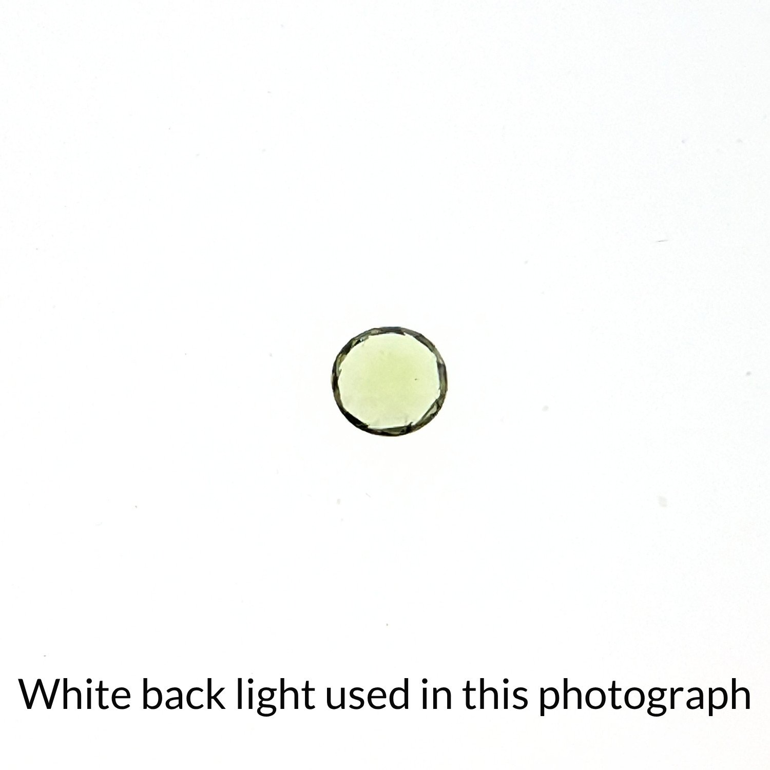 Peridot Round - 3.9mm - Image 4