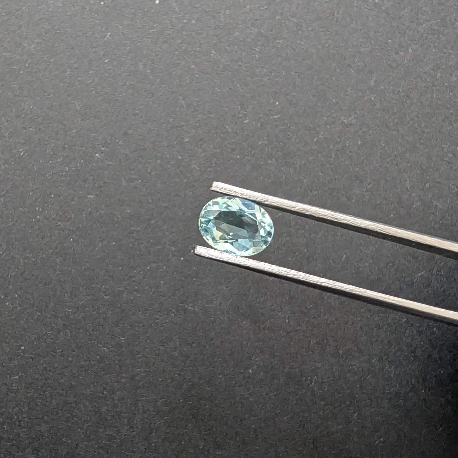 Aquamarine Oval - 7.9mm by 6.1mm - Image 2