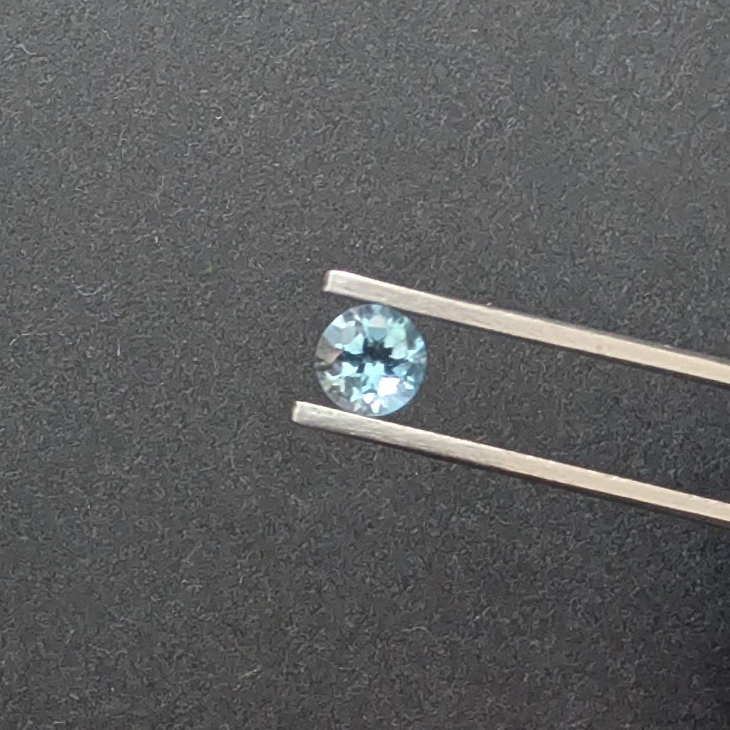 Swiss Blue Topaz Round - 4.9mm - Image 2