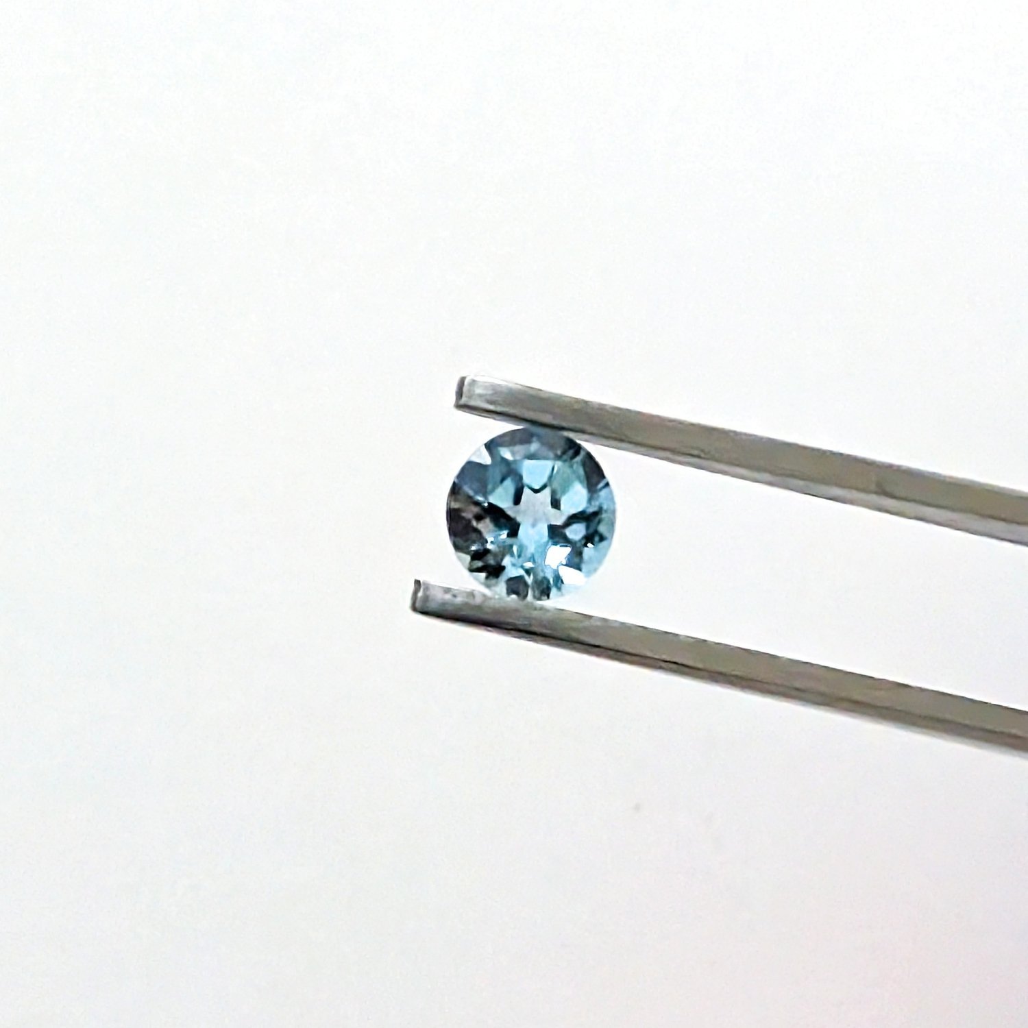 Swiss Blue Topaz Round - 4.9mm