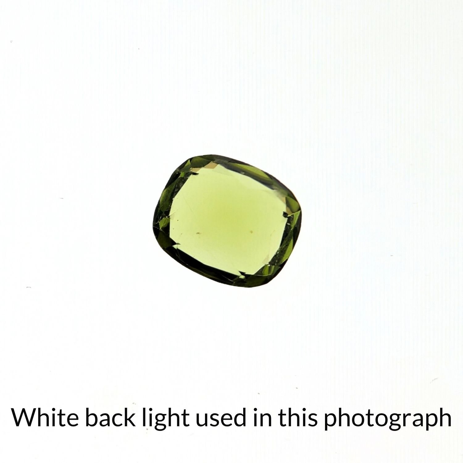 Peridot Rectangle Cushion - 8.5mm by 7.2mm - Image 4
