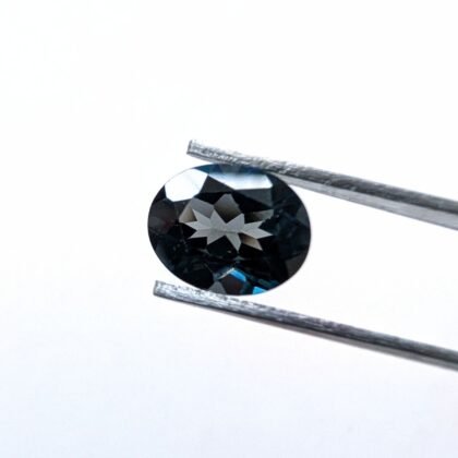 London Blue Topaz Oval - 10.1mm by 8.1mm