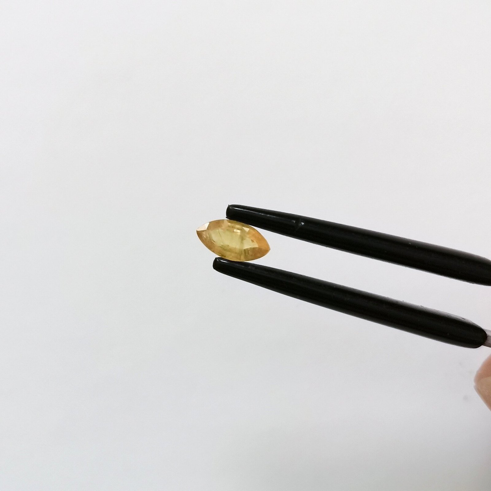 Yellow Sapphire Marquise - 6.8mm by 3.5mm - Image 2